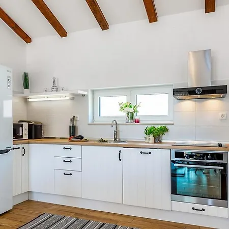 Private With Private Heated Pool In Cote D'azur Appartement *